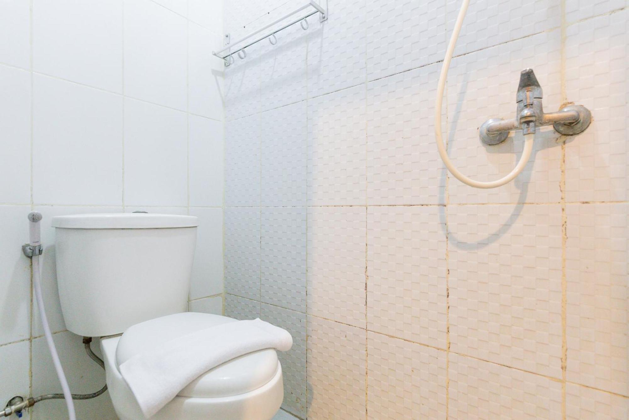 Reddoorz Plus Syariah Near Mall Pondok Indah جاكرتا المظهر الخارجي الصورة